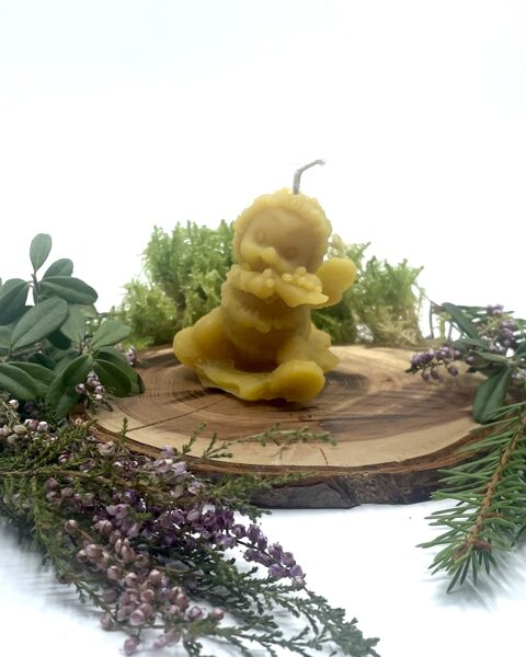 Bišu vaska lietā svece (89)