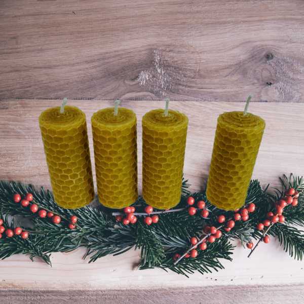 4 Beewax candles (S1)