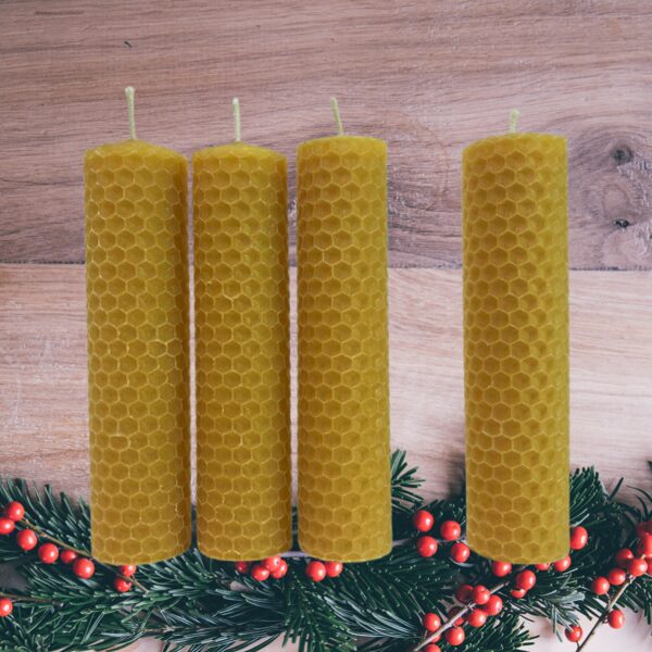4 Beewax candles (L1)