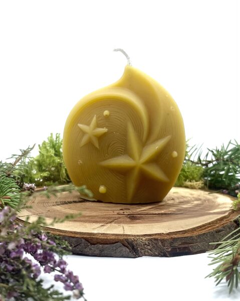 Svece ar zvaigznīti (106)